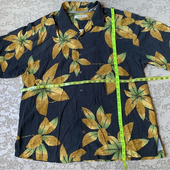 Tommy Bahamas Shirt - Picture 5 of 6